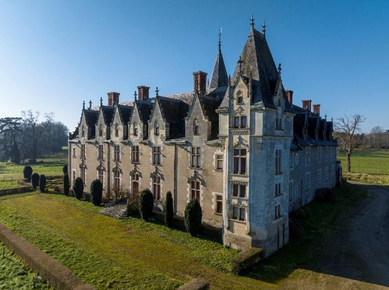 Photographie par drone du château de la Gascherie